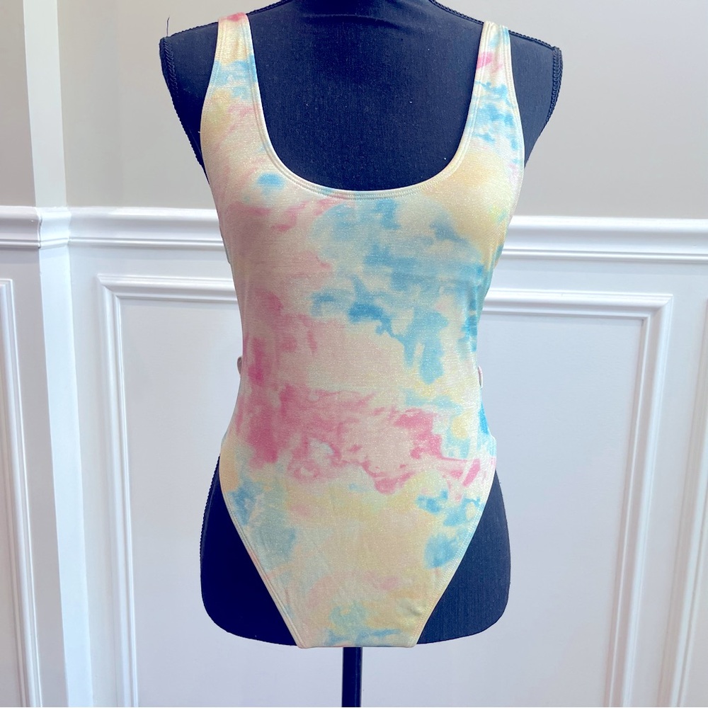 River Island Scoop Neck.  One-Piece Swimsuit in Light Pink